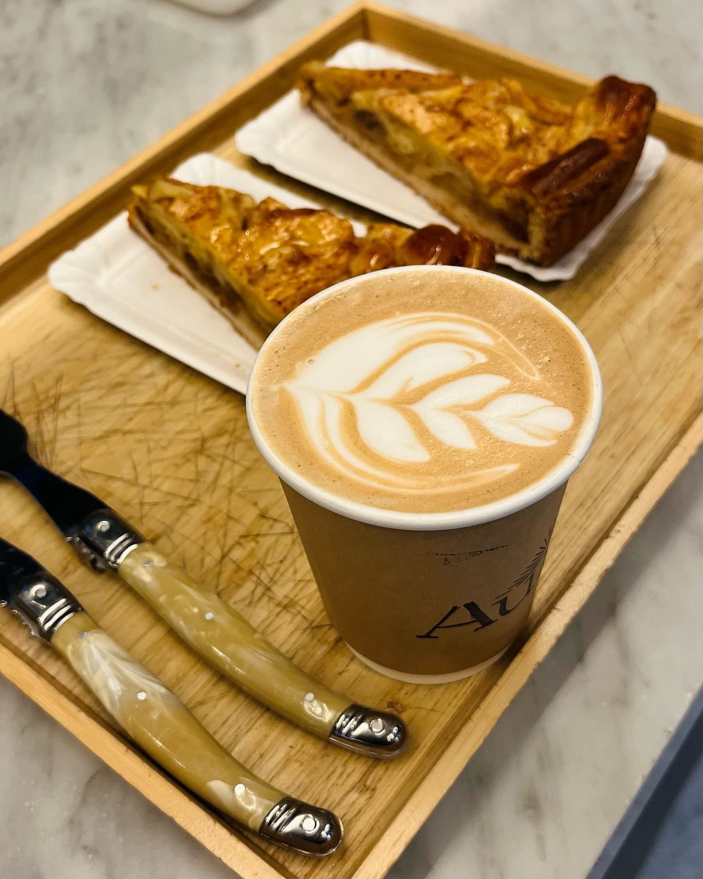 Aura Café: cafecito con aura