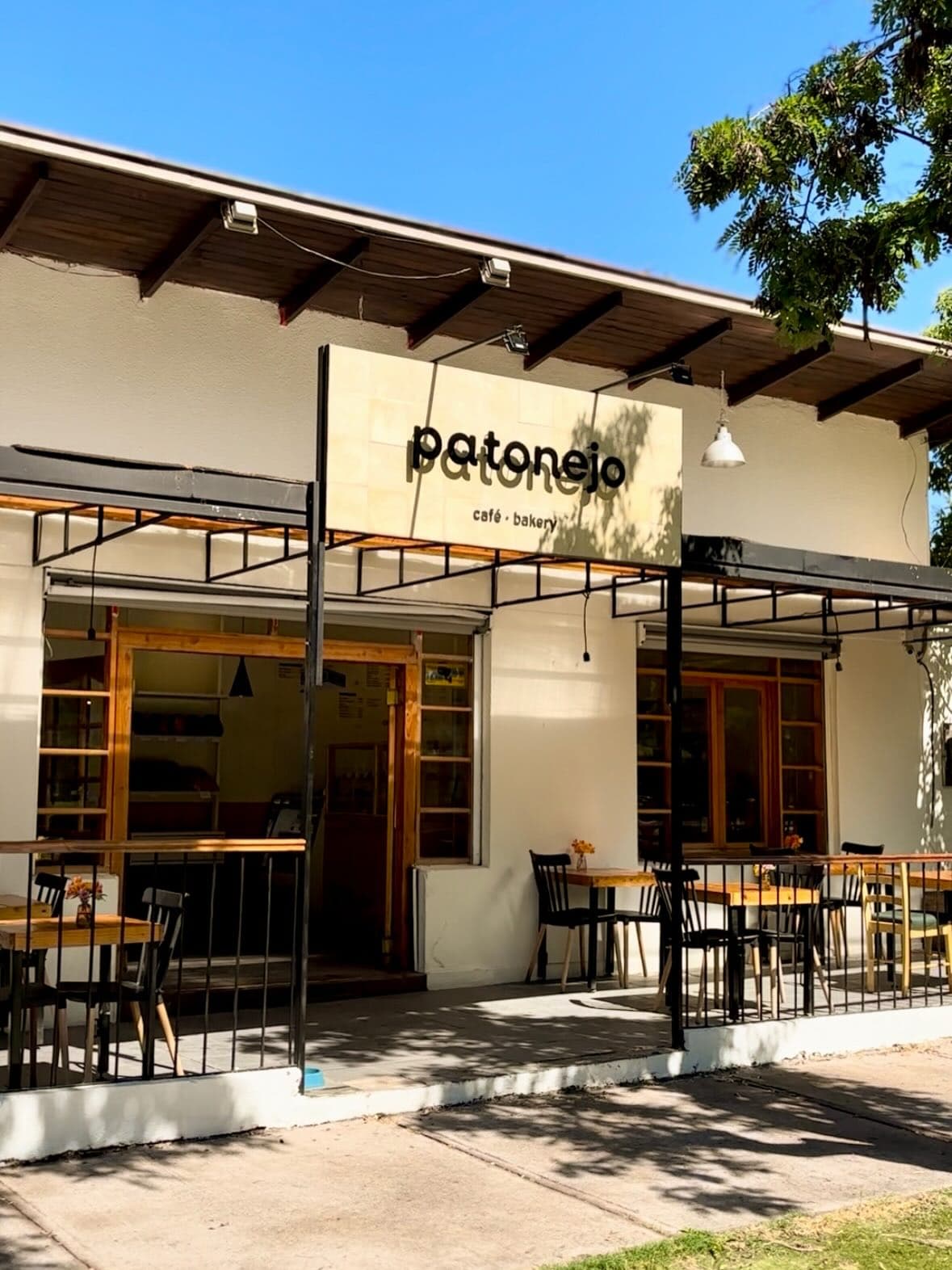 Patonejo: Casa esquina